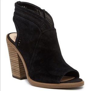 Vince Camuto Koral Peep Toe Suede Bootie 6.5